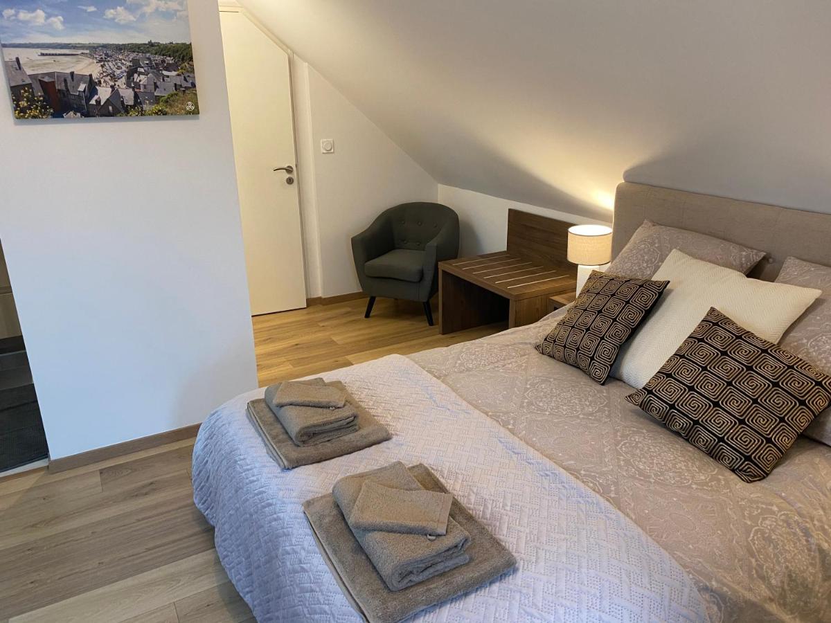 La Giendrotais Bed and Breakfast Corseul Εξωτερικό φωτογραφία