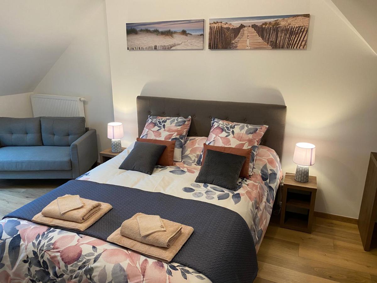 La Giendrotais Bed and Breakfast Corseul Εξωτερικό φωτογραφία
