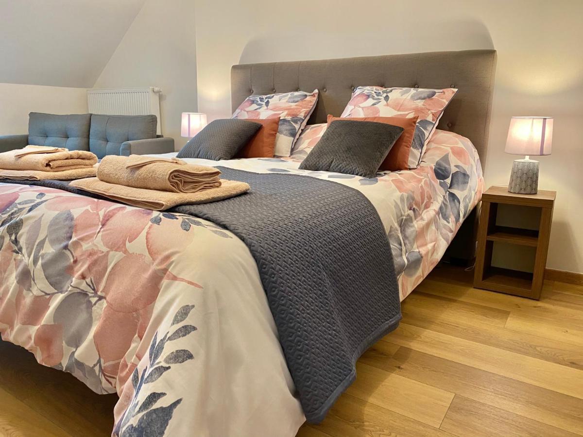 La Giendrotais Bed and Breakfast Corseul Εξωτερικό φωτογραφία